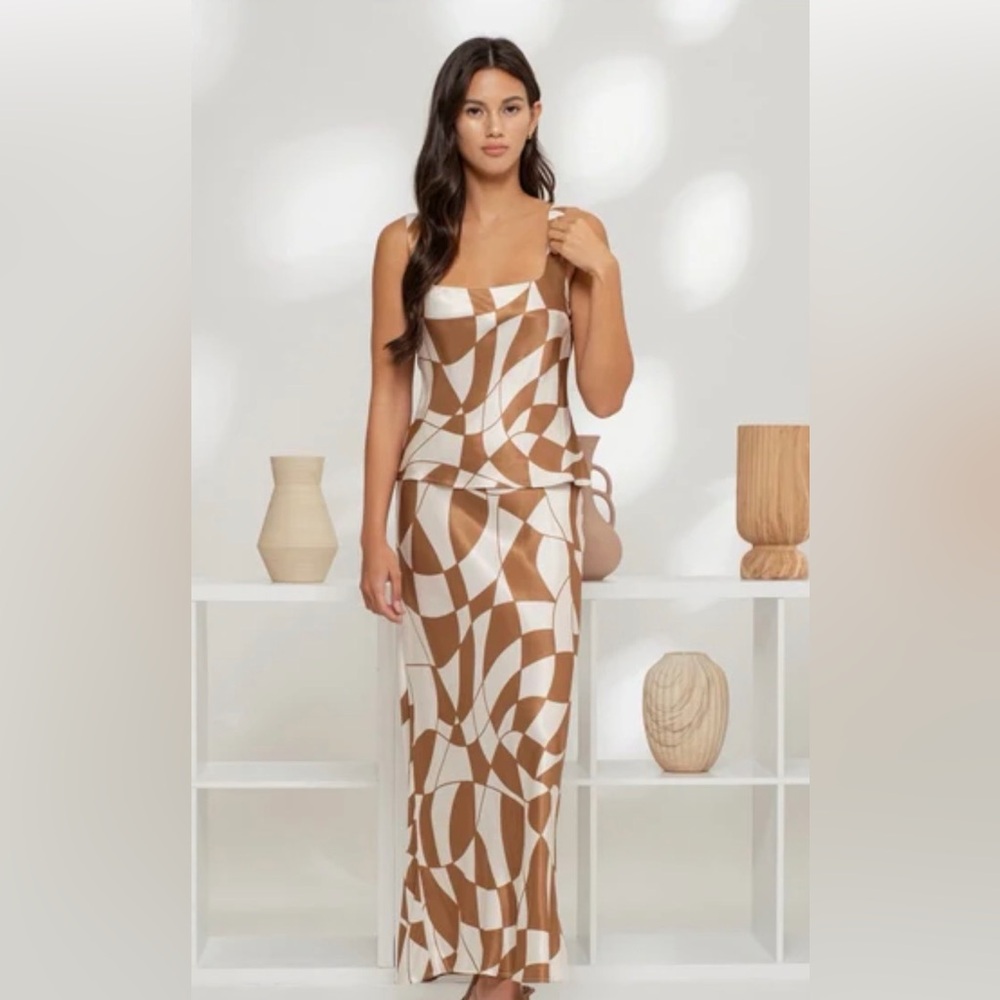 HIGH WAIST SATIN MIDI SKIRT IN CHOCOLATE & VERSAILLES VOGUE SATIN TOP